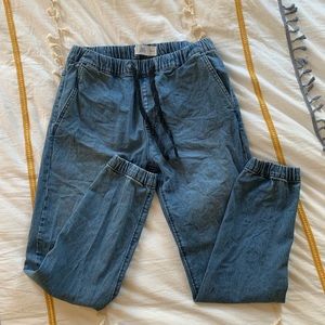 Cotton on size 32 jogger jeans